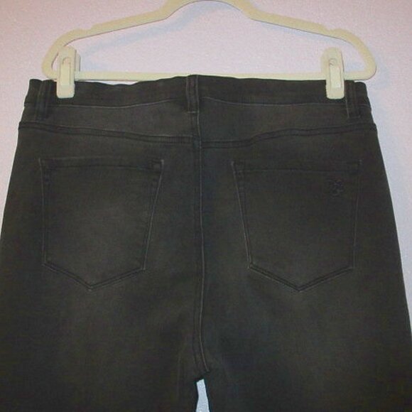 DG2 Diane Gilman Embroidered Flare Jeans Size 14 P Virtual Stretch Denim Boho - Picture 8 of 10